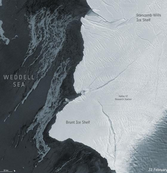 Giant iceberg breaks off Brunt Ice Shelf in Antarctica