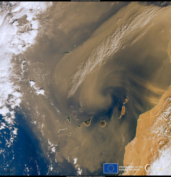 A new Saharan dust storm over the Atlantic Ocean