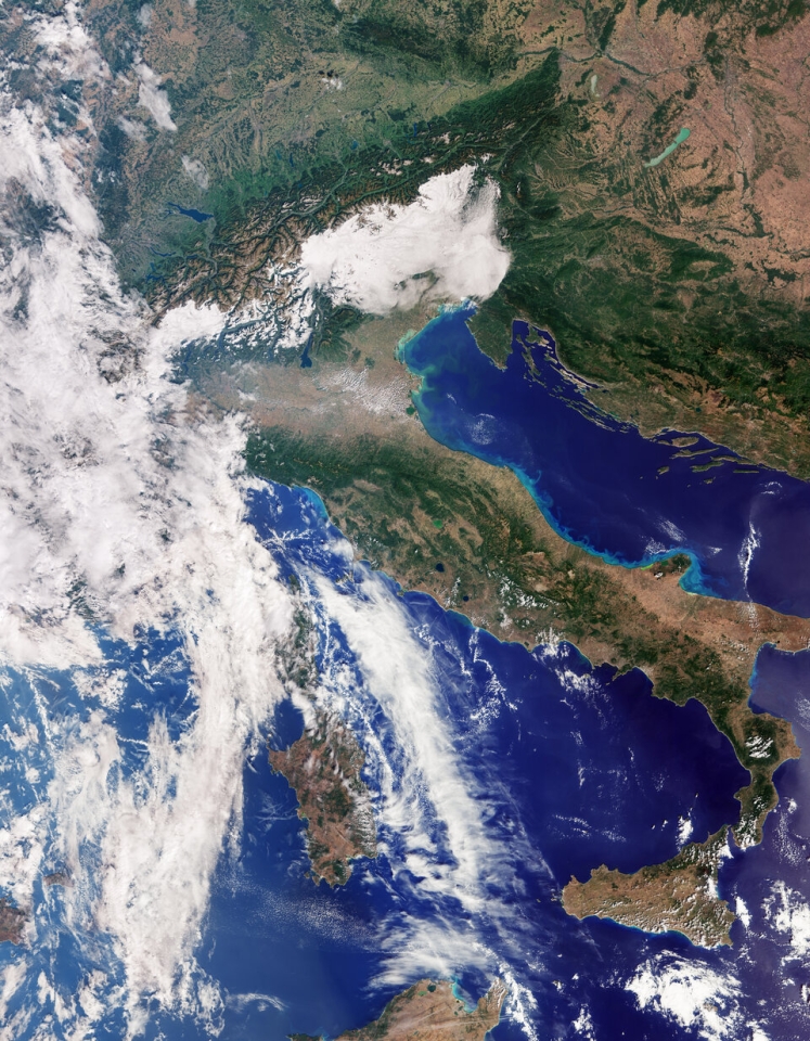 One of Sentinel-3C’s first images reveals Italy, the snow-covered Alps and surrounding Mediterranean seas in natural colour. Lighter waters along the Adriatic coast likely reflect sediment transported into the sea by rivers. Image: Contains modified Copernicus Sentinel data (2026), processed by ESA