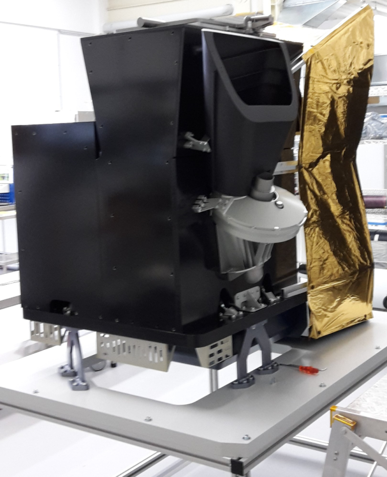 Mock-up of the Optical Instrument Module (OIM) unit.