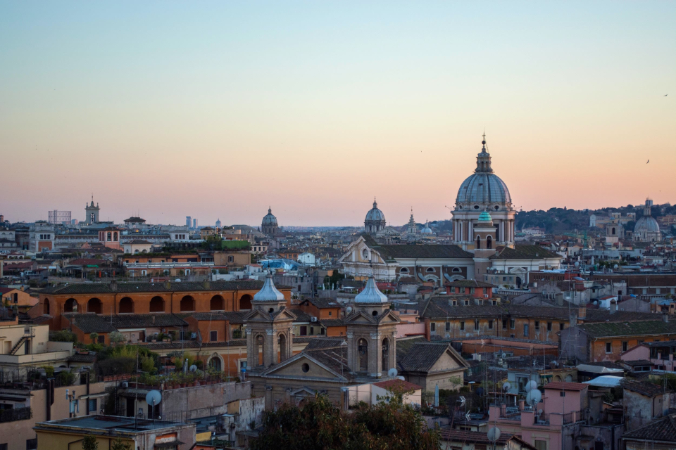 A view of Rome. Urban heat islands or UHI are metropolitan areas that are considerably warmer than the rural areas surrounding it due to human activities and land use. Credit: Julia Solonina/ Unsplash